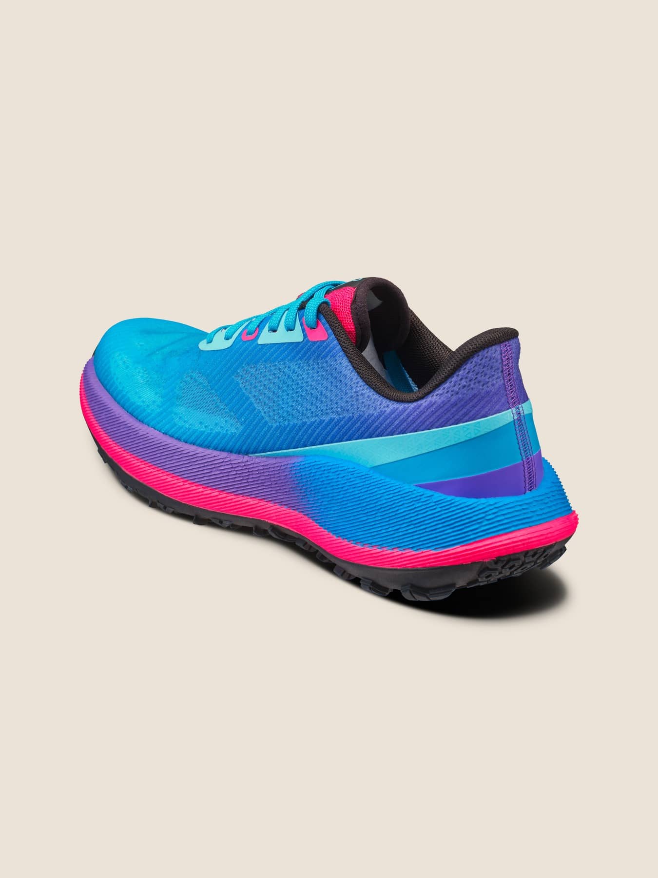 W Xplor 2 | Club Cobalt