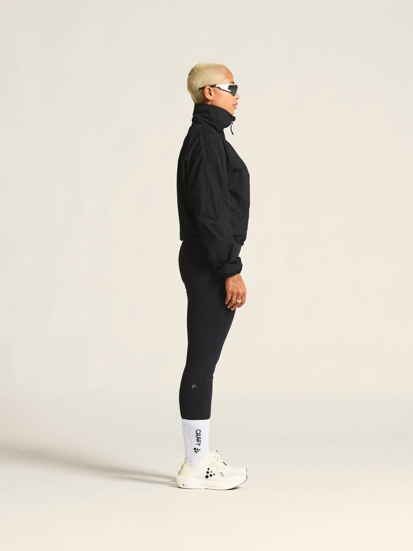 W Subz Light Jacket W | Black