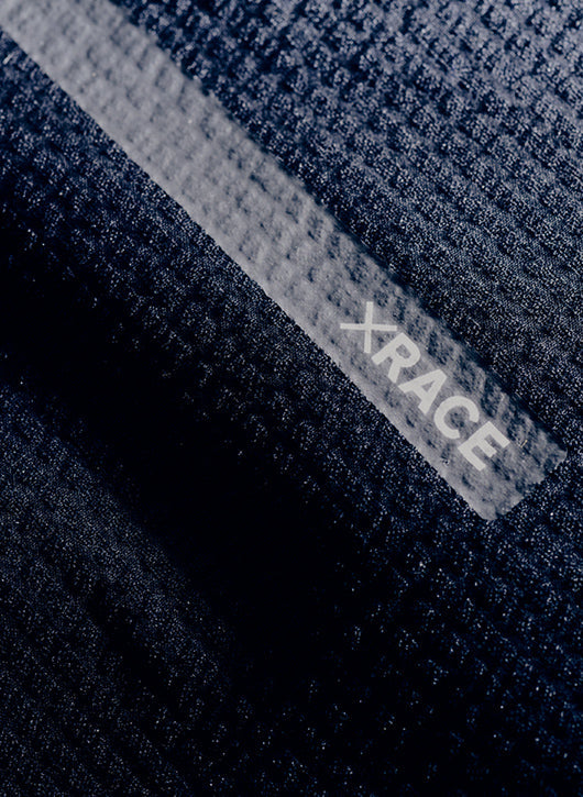 男士高級背心 |黑色的