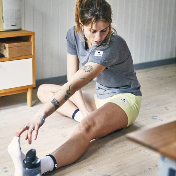 W Clean Pace T-shirt | Grey