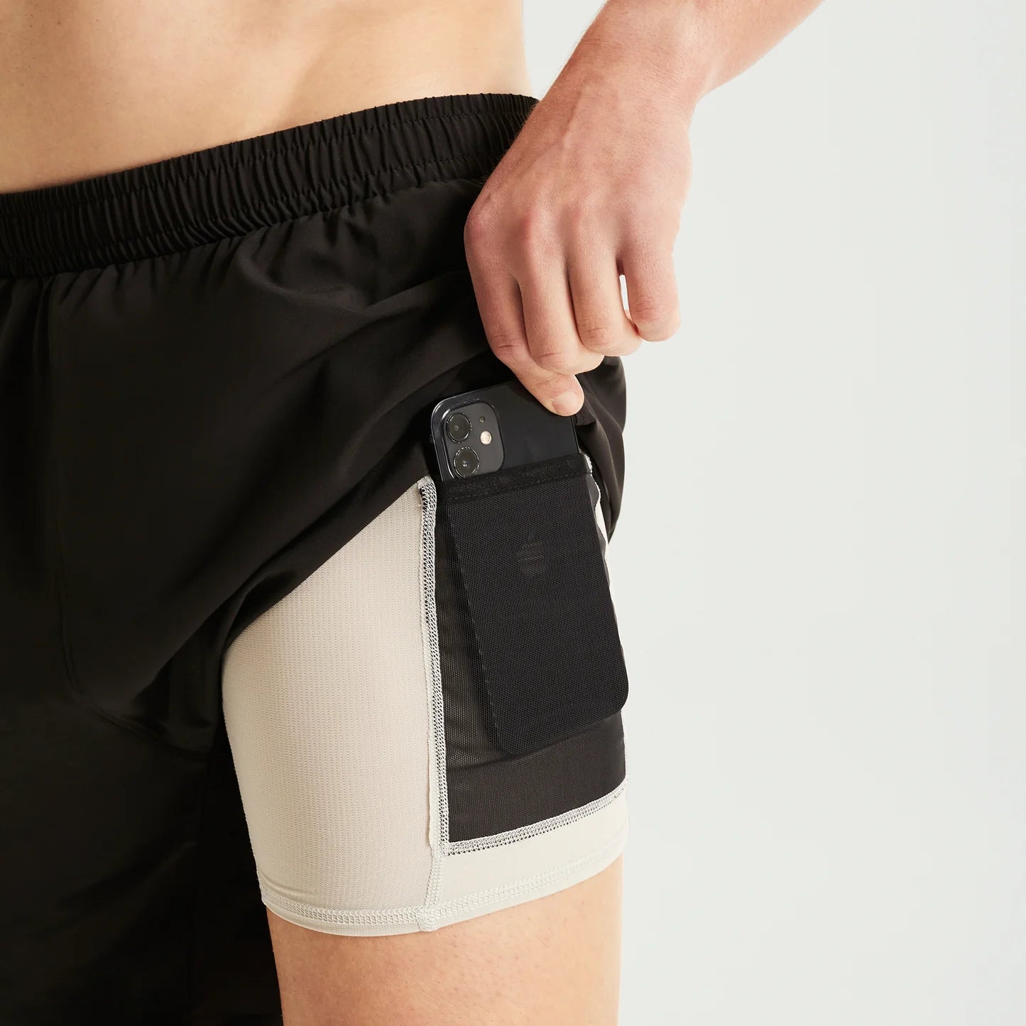 Men's Perform 5" Short | Black/Mat