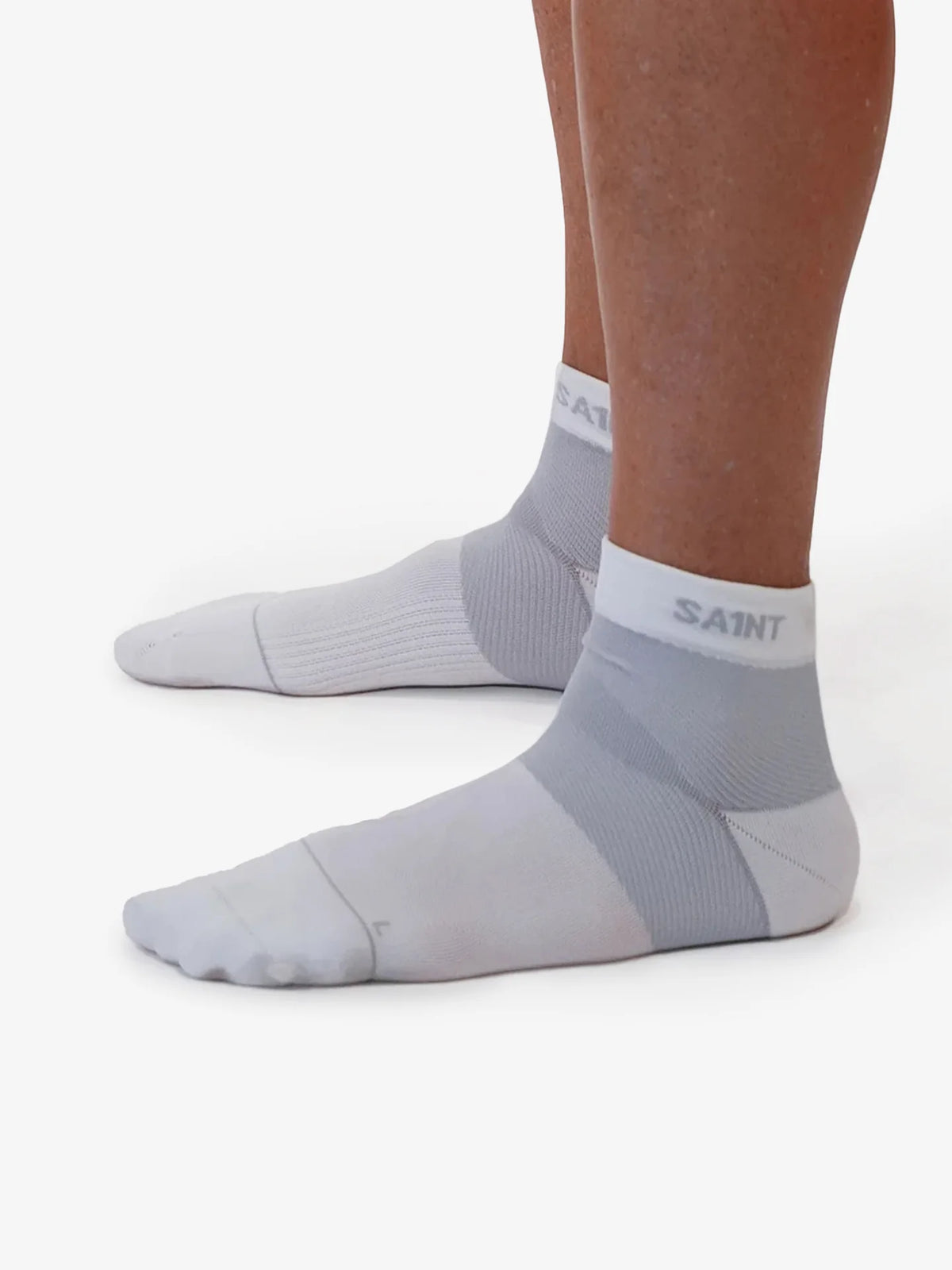 Low-Cut Ankle Support Socks | White