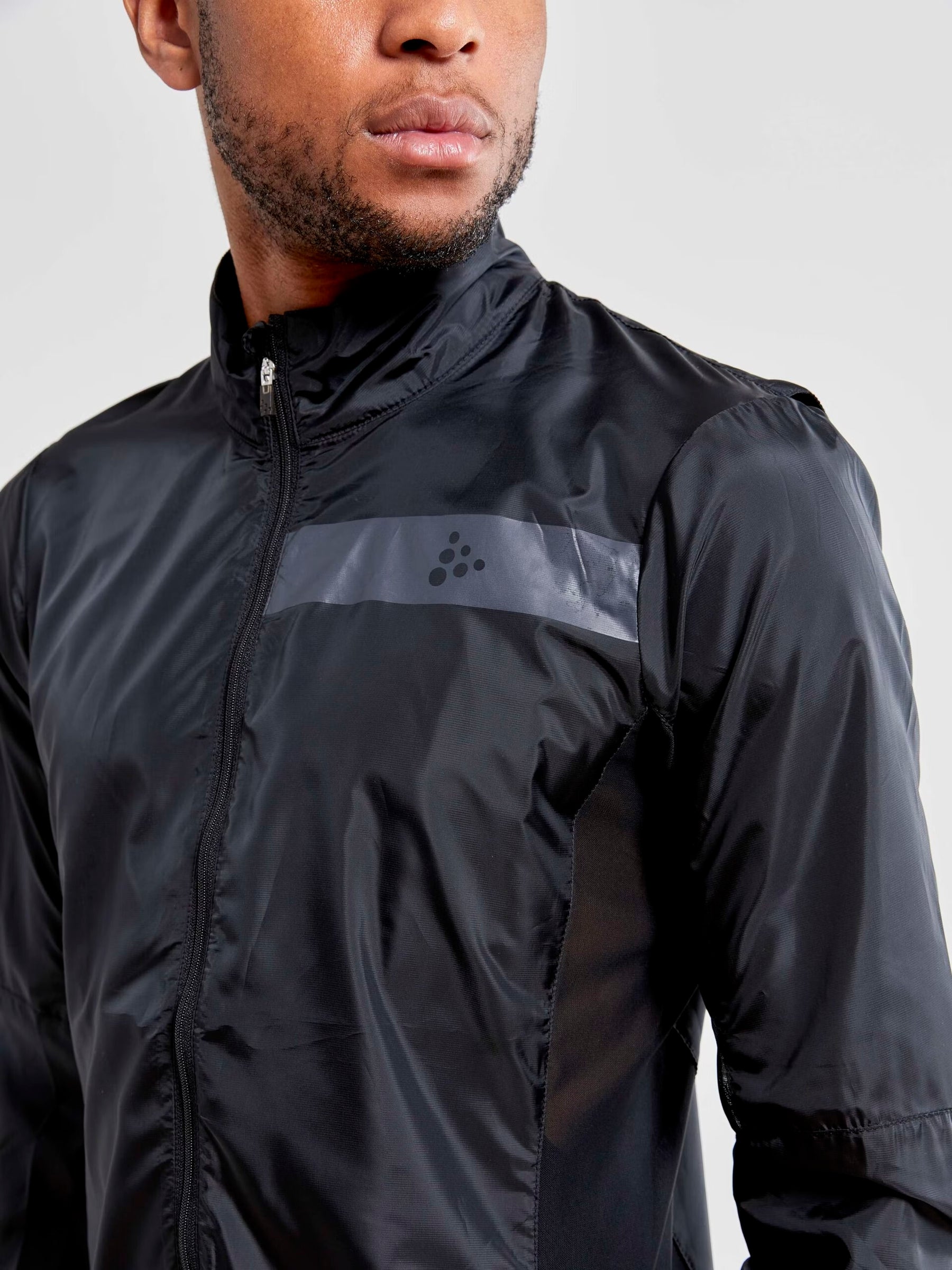 MEN'S ESSENCE LIGHT WIND JACKET