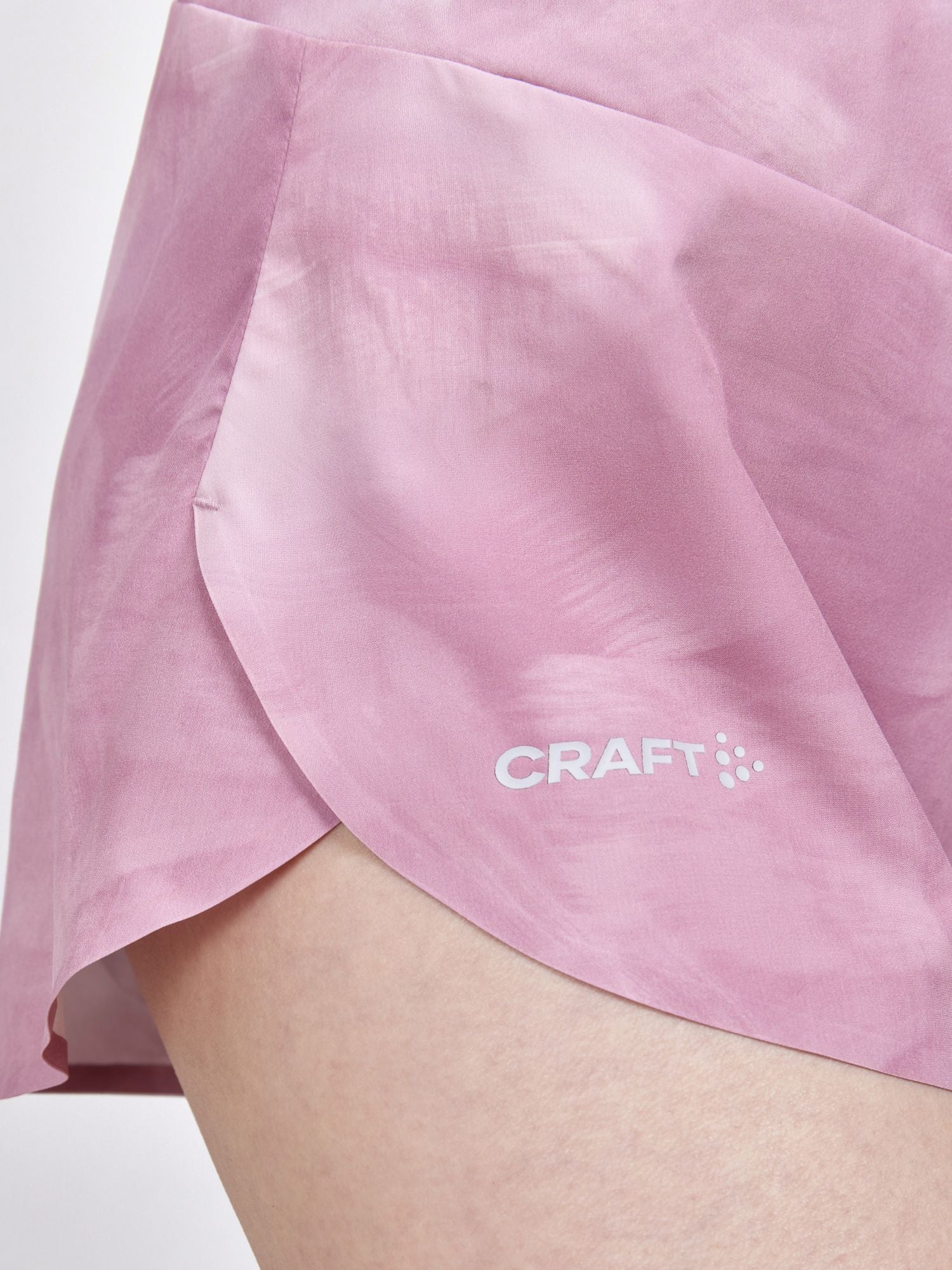 PRO Hypervent Split Shorts