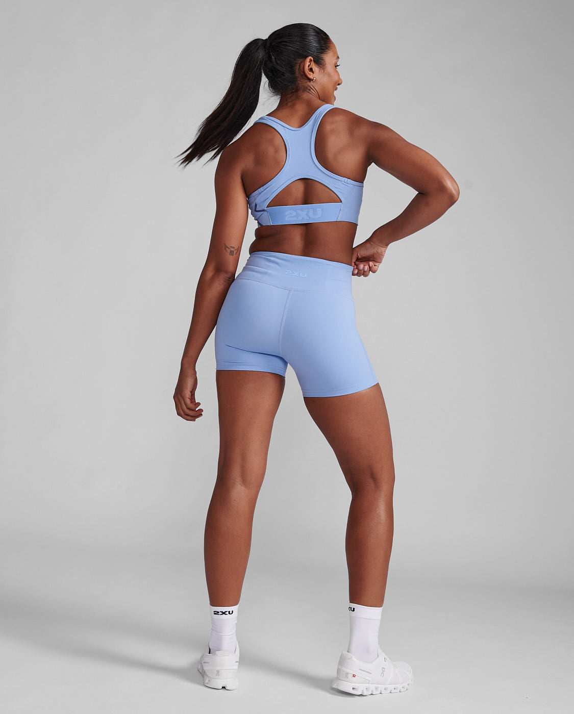 Form Hi-Rise 壓縮 4 吋短褲