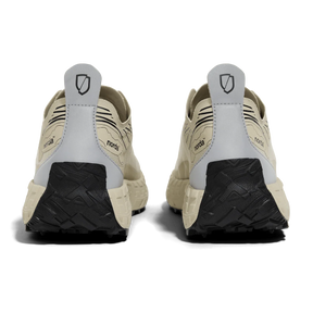 Norda 001A | Almond