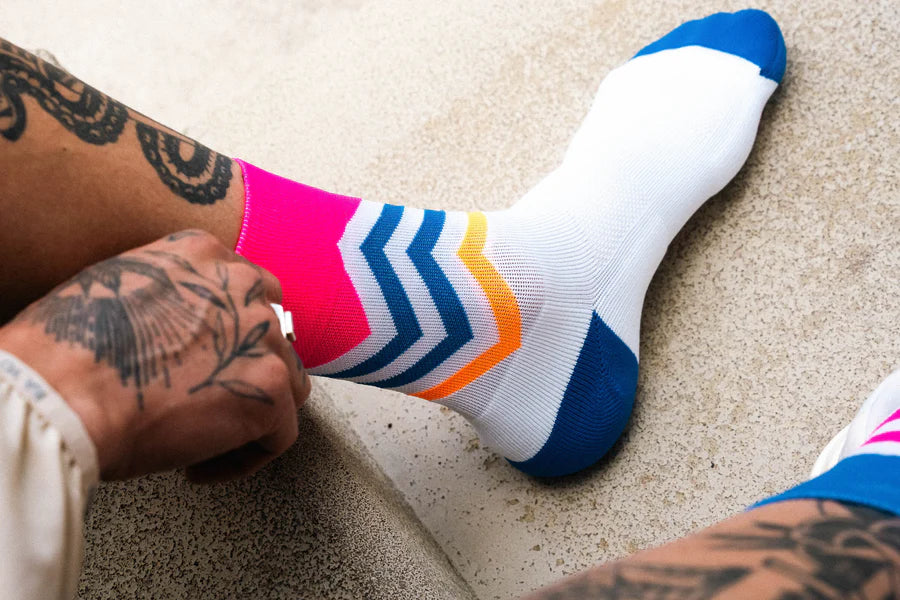 Running Volts | Blue Pink