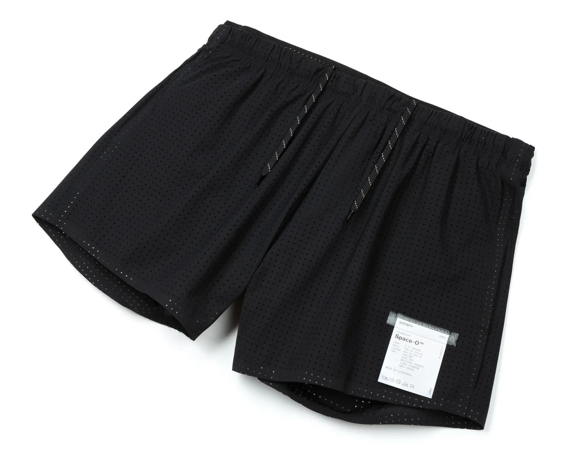 M Space-O 2.5" Shorts | Black