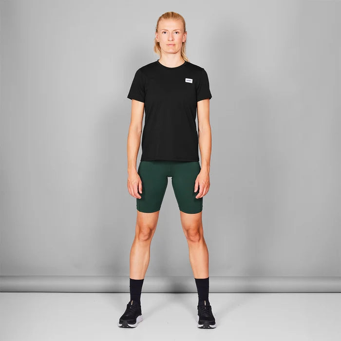 W Clean Motion T-shirt | Black