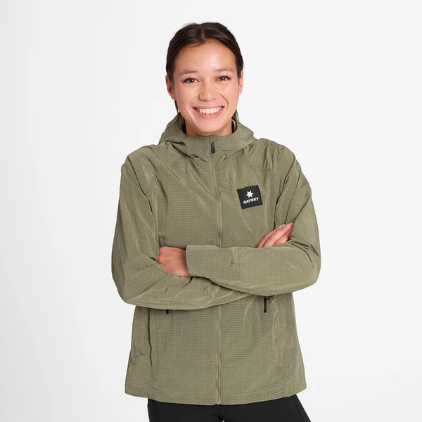 W Clean Pace Shield Jacket | Beige