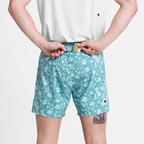 M Flower Pace Shorts 5'' | Light Blue Flower
