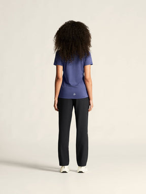 W Core Essence Logo Tee | Aerinite