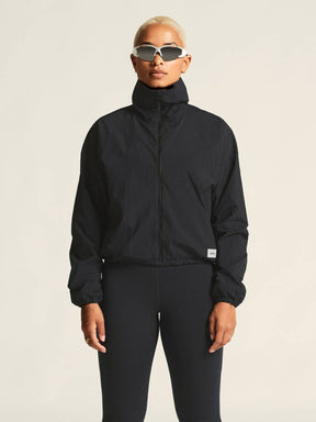 W Subz Light Jacket W | Black