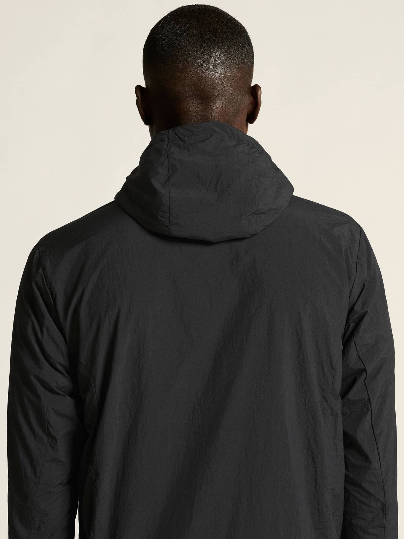 M Subz Light Jacket | Black