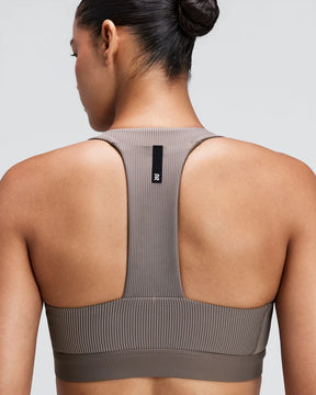 W Striped Cadence Scoop Neck T-Back Run Bra | Concrete Taupe / Cocoa