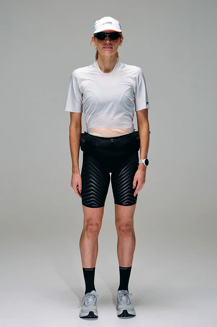 W SOAR x Altra Trail Race Top Rainbox | Grey