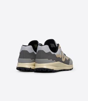 Fitzroy Light Trek Shell | Shark Almond