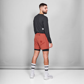 M 2-in-1 Pace Shorts 5" | Red