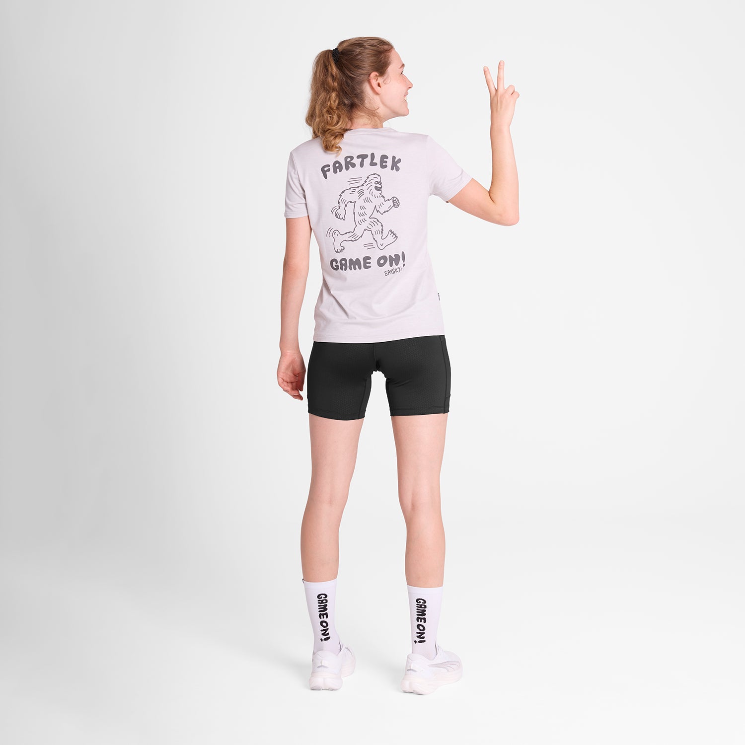 W Statement Pace Long Sleeve | White