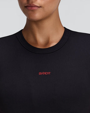 W Vituccia Cropped Performance Tee | Black