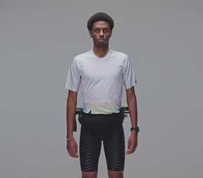 M SOAR x Altra Trail Race Top Rainbox | Grey