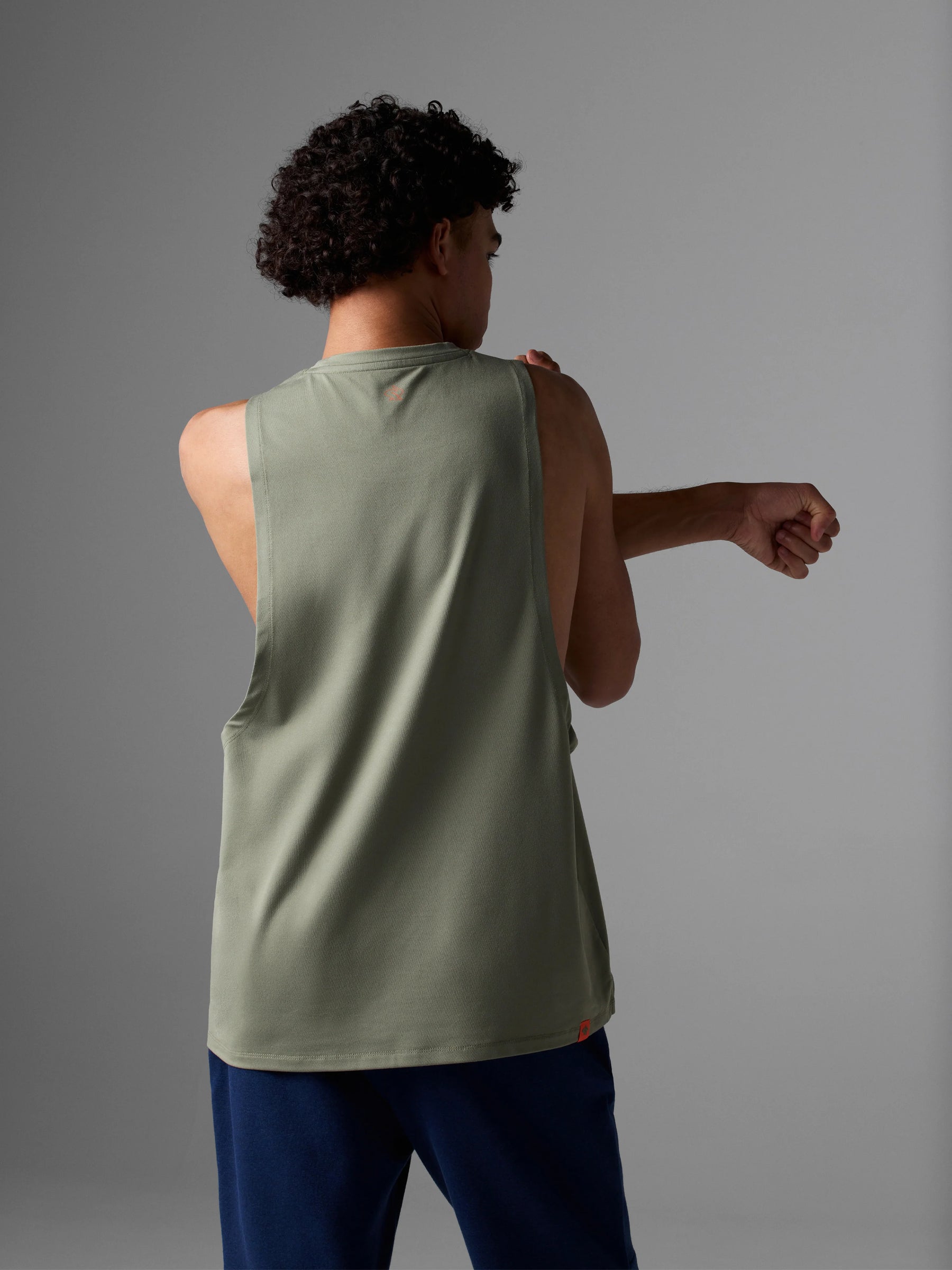 M EZ Drop Arm Tank | Pale Brown