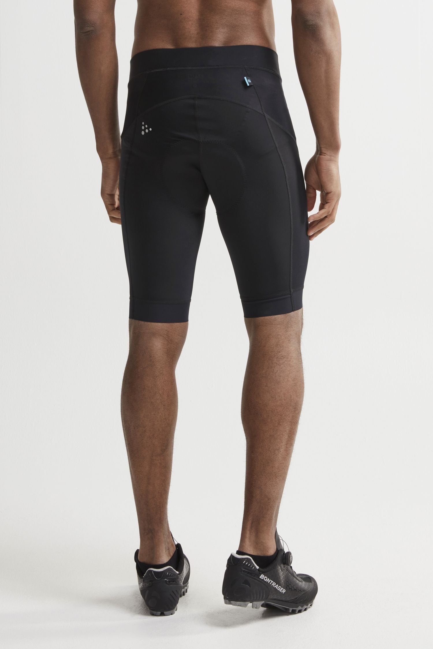 MEN'S - ESSENCE SHORTS - BLACK/SILVER (CYCLING BIKE SHORTS)