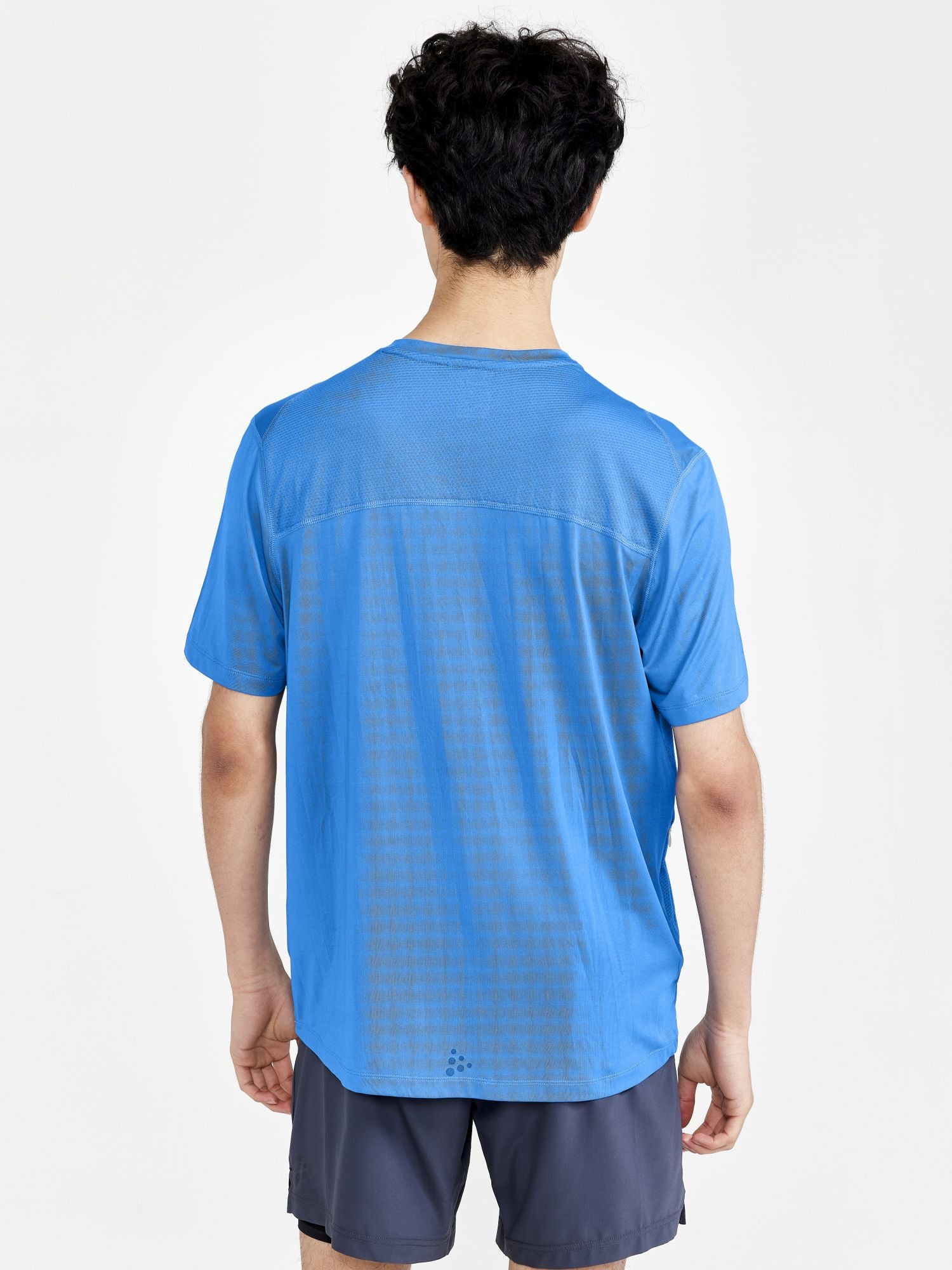 MEN'S - ADV ESSENCE SS TEE